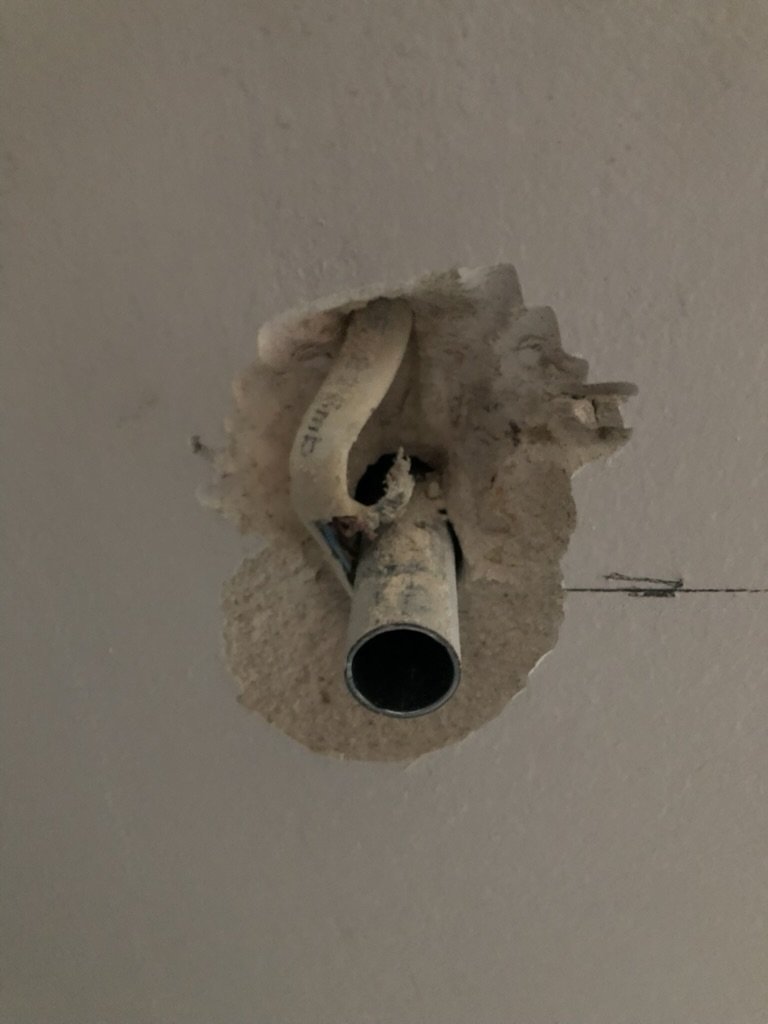 Awarie i usterki 4 z 15 | ElektroDaW Zaniemyśl