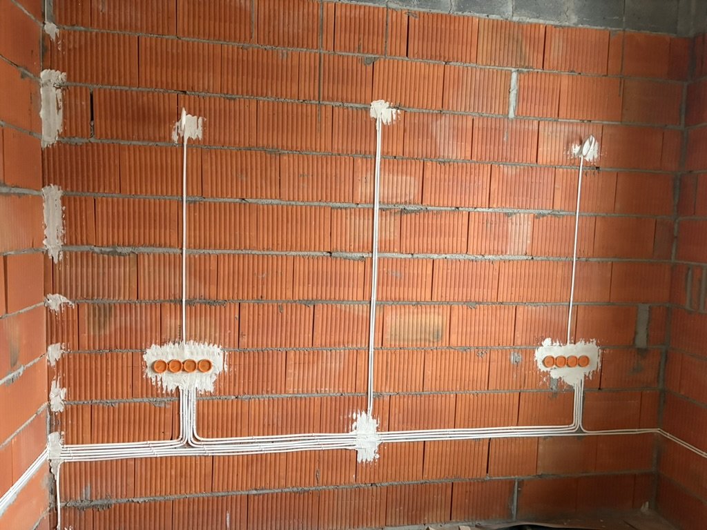 Instalacje elektryczne 50 z 63 | ElektroDaW Zaniemyśl