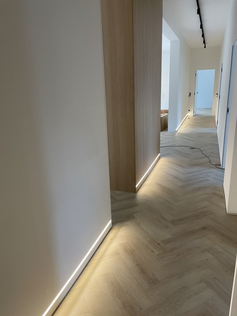 Montaż oświetlenia 9 z 20 | ElektroDaW Zaniemyśl