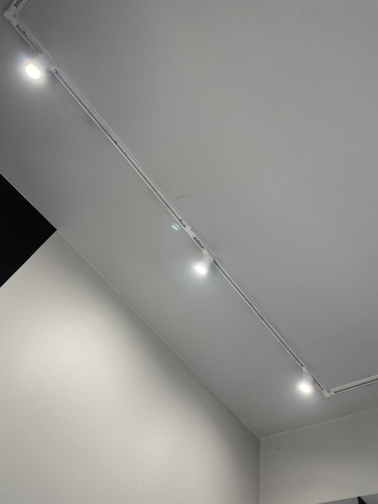 Montaż oświetlenia 4 z 20 | ElektroDaW Zaniemyśl