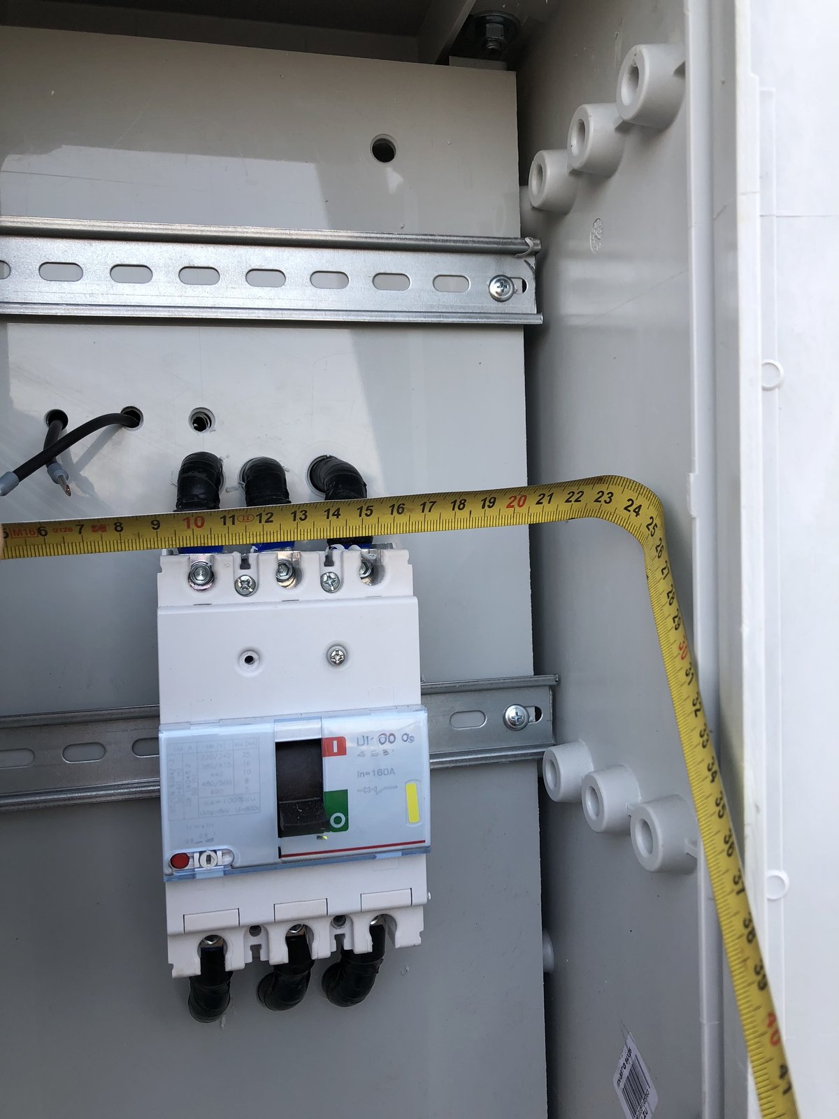 Rozdzielnice elektryczne - IMG 19 z 36 | ElektroDaW Zaniemyśl