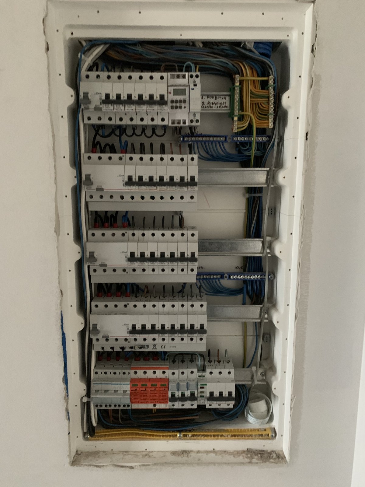 Rozdzielnice elektryczne - IMG 31 z 36 | ElektroDaW Zaniemyśl
