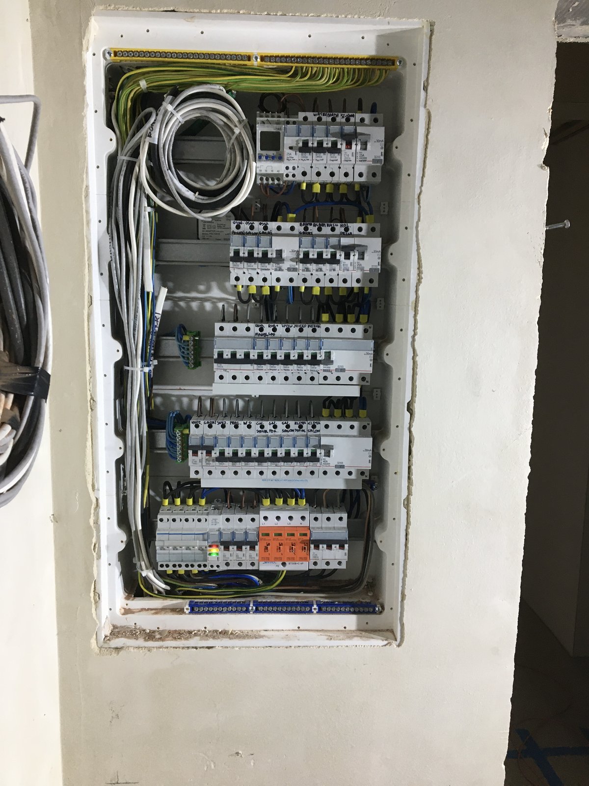 Rozdzielnice elektryczne - IMG 2 z 36 | ElektroDaW Zaniemyśl