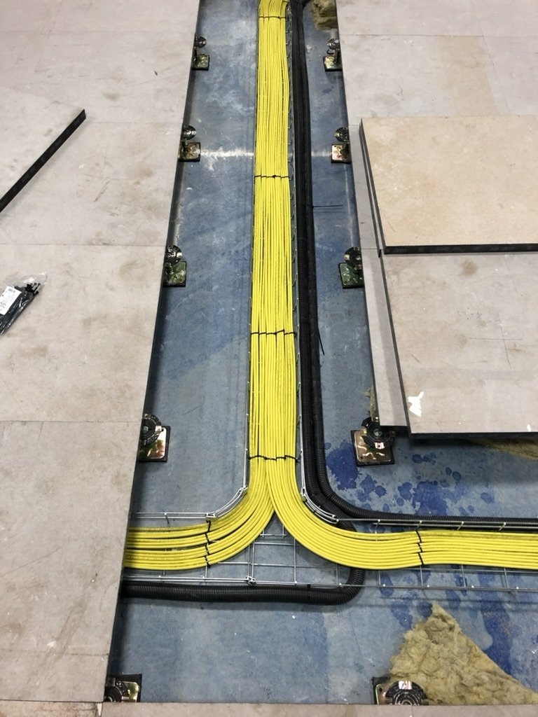 Sieć LAN i szafy Rack 6 z 21 | ElektroDaW Zaniemyśl